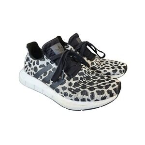 Adidas Swift Run Womens Leopard Animal Print Monochrime Knit Sneakers Size 7 US